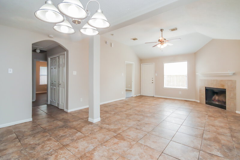 1,755/Mo, 21506 Lovis Way Humble, TX 77338 Dining Room View