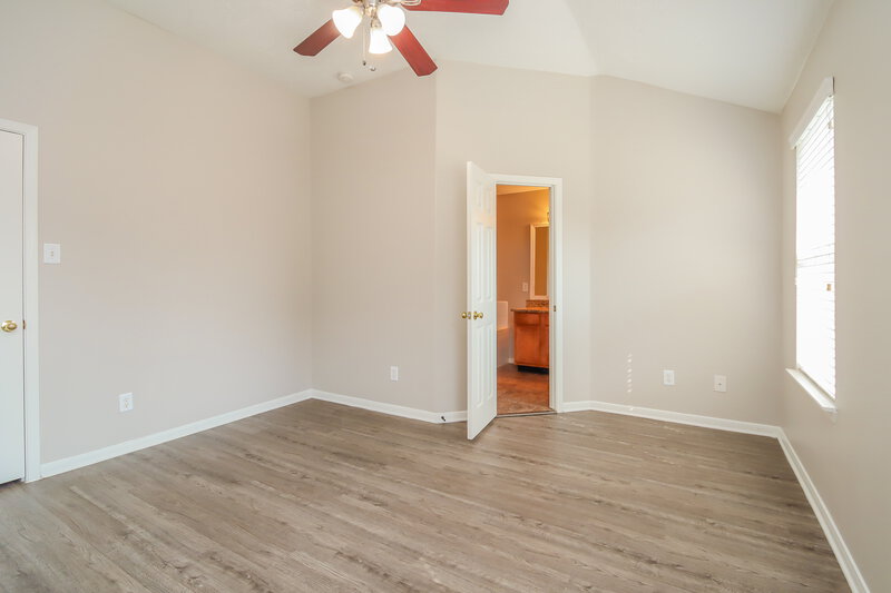 1,755/Mo, 21506 Lovis Way Humble, TX 77338 Main Bedroom View 2