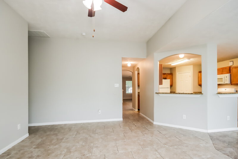 2,230/Mo, 21515 Lovis Way Humble, TX 77338 Living Room View 3
