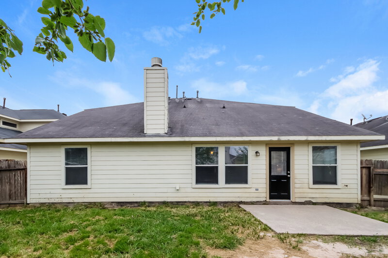 2,230/Mo, 21515 Lovis Way Humble, TX 77338 Rear View