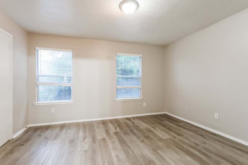 1,545/Mo, 21243 Linden House Ct Humble, TX 77338 Main Bedroom View 2