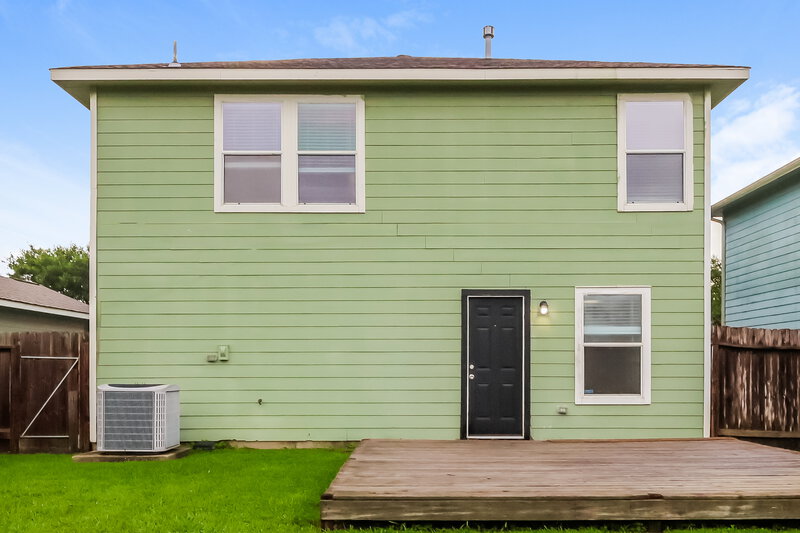 1,545/Mo, 21243 Linden House Ct Humble, TX 77338 Rear View