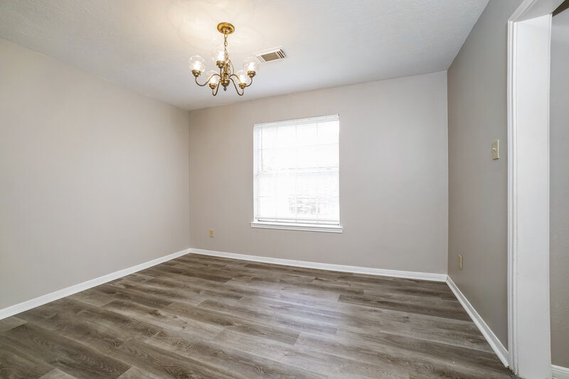 0/Mo, 8215 Burnt Ash Dr Humble, TX 77338 Dining Room View