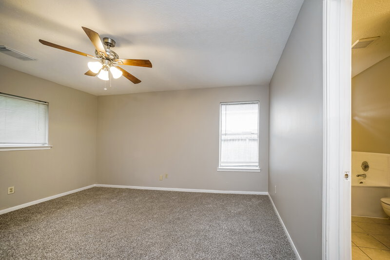 0/Mo, 8215 Burnt Ash Dr Humble, TX 77338 Main Bedroom View