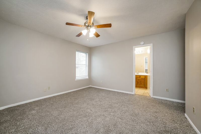 0/Mo, 8215 Burnt Ash Dr Humble, TX 77338 Main Bedroom View 2