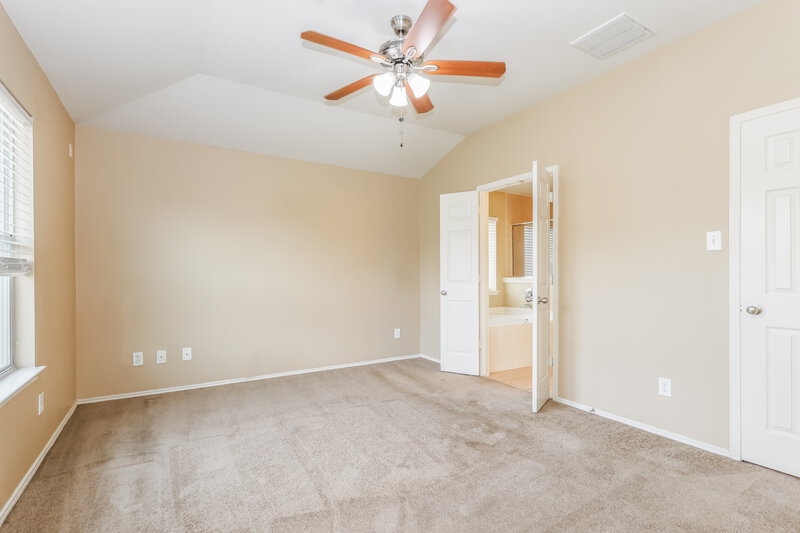 1,750/Mo, 20419 Friesian Trail Humble, TX 77338 Main Bedroom View