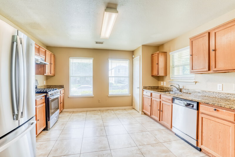 1,780/Mo, 20826 Bonham Park Ln Humble, TX 77338 Kitchen View 2
