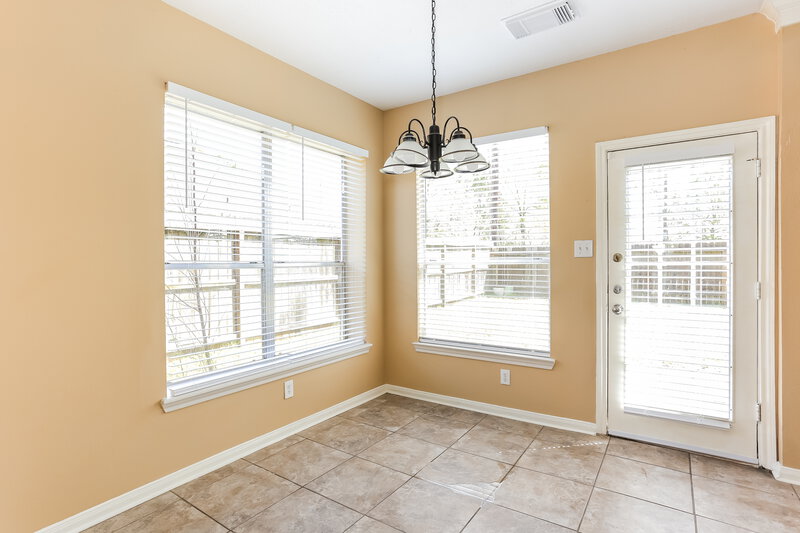 1,850/Mo, 19402 Pinewood Bluff Ln Humble, TX 77346 Floorplan View 3