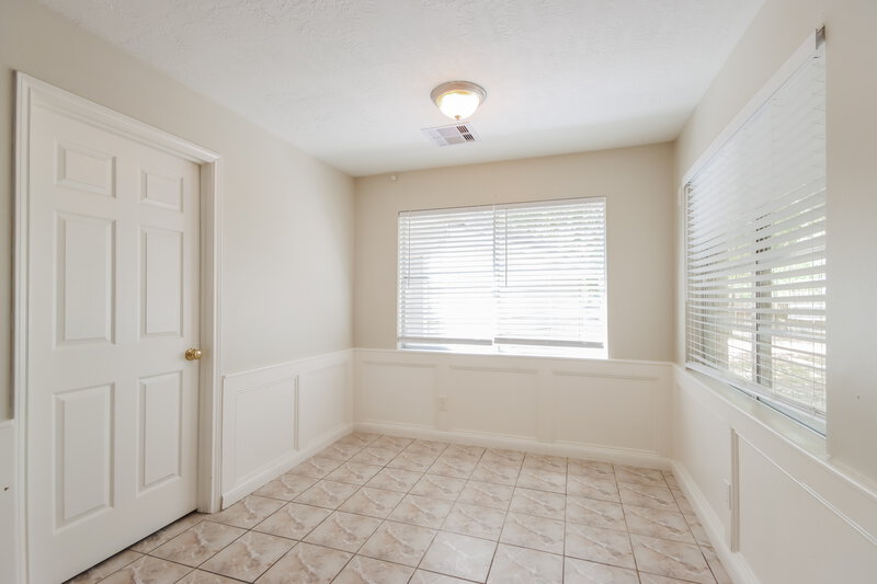 2,635/Mo, 5618 Forest Timbers Dr Humble, TX 77346 Breakfast Nook View