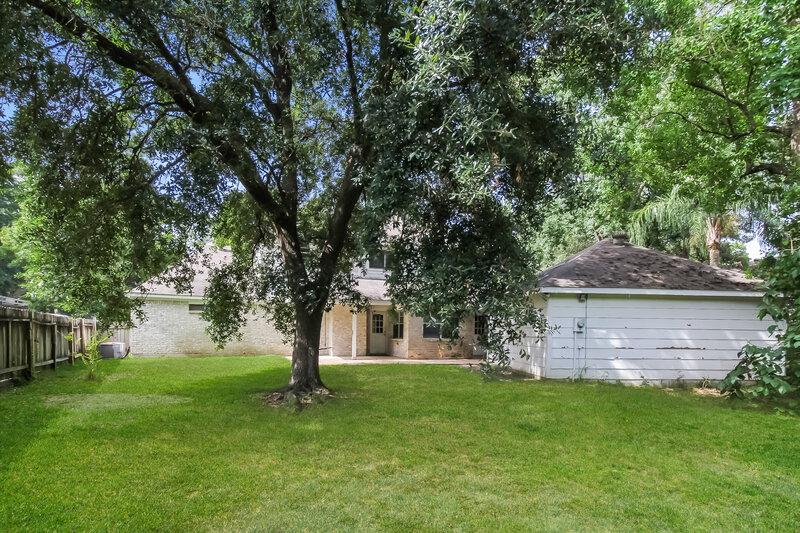 2,635/Mo, 5618 Forest Timbers Dr Humble, TX 77346 Rear View 2