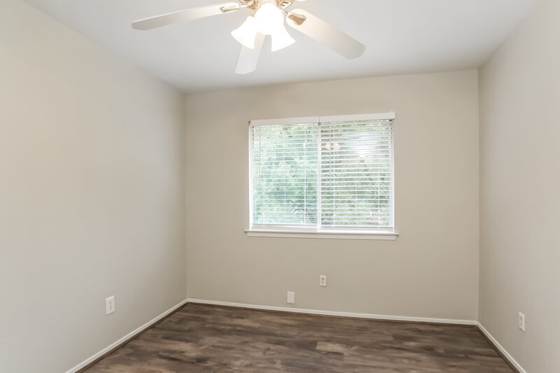 2,440/Mo, 7314 Pine Bower Ct Humble, TX 77346 Bedroom View 2