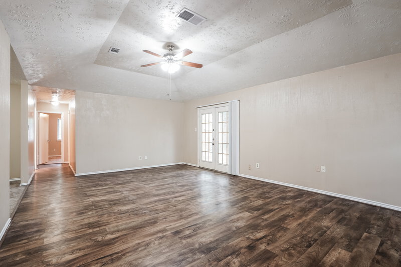 1,890/Mo, 20235 Timber Forest Dr Humble, TX 77346 Living Room View 3