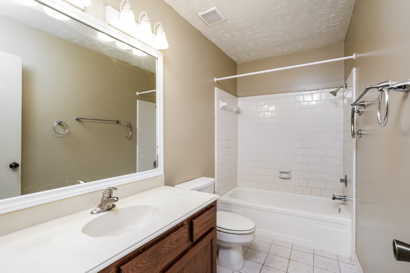 1,890/Mo, 20235 Timber Forest Dr Humble, TX 77346 Bathroom View