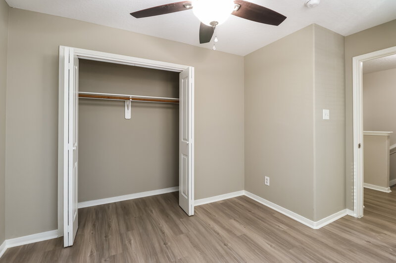 2,215/Mo, 12115 Landsdown Ridge Way Humble, TX 77346 Bedroom View
