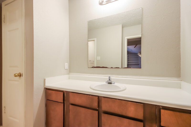 1,660/Mo, 5434 Heronwood Dr Humble, TX 77346 Bathroom View