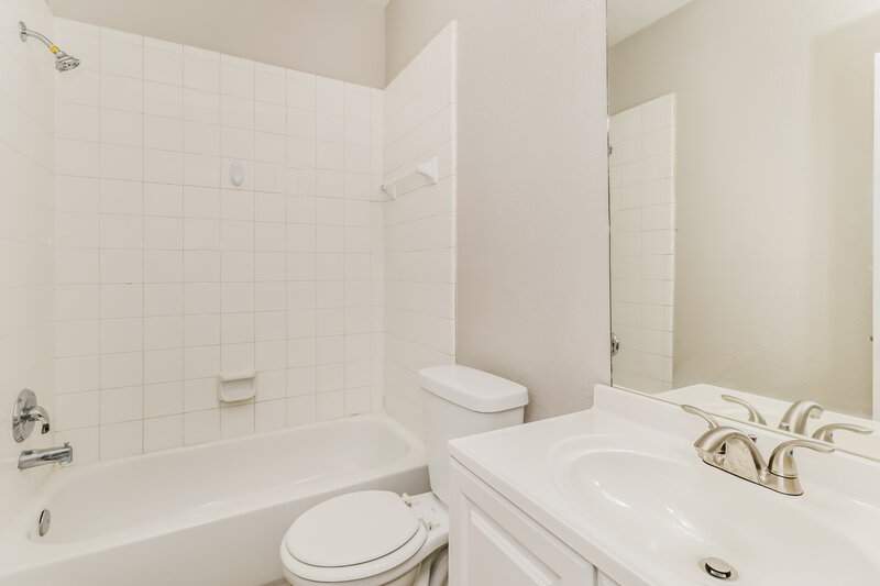 1,710/Mo, 5238 Sherilynn Dr Spring, TX 77373 Bathroom View