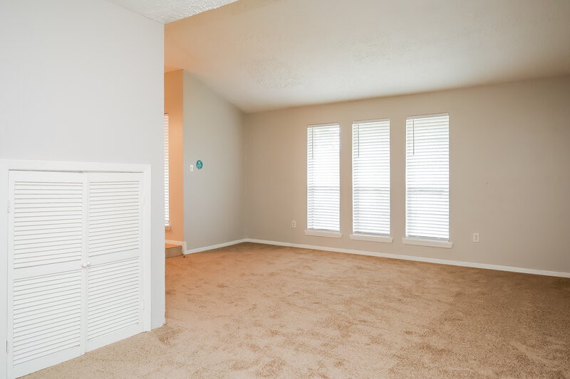 2,430/Mo, 4515 Burkegate Dr Spring, TX 77373 Living Room View