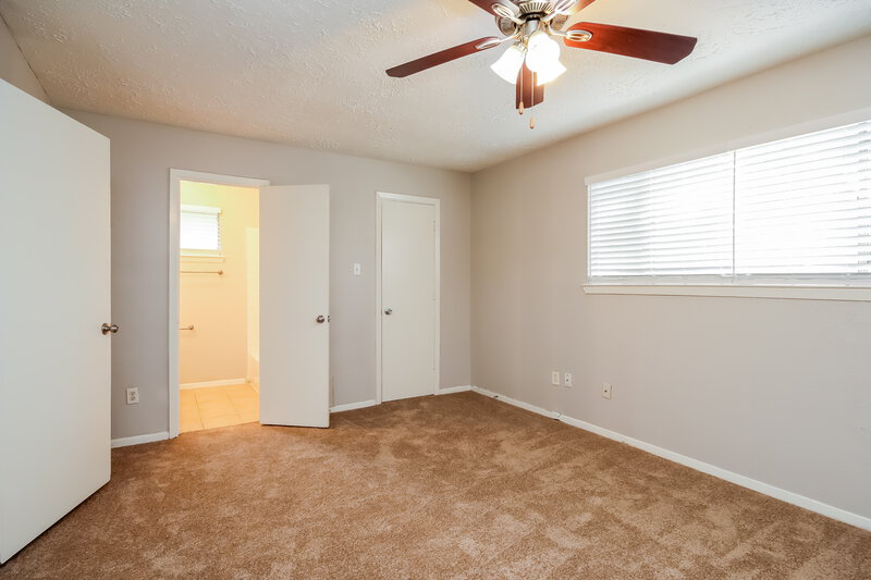 2,430/Mo, 4515 Burkegate Dr Spring, TX 77373 Main Bedroom View 2
