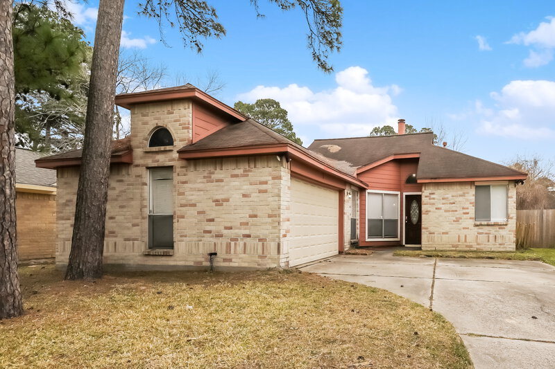 0/Mo, 2502 Loyanne Dr Spring, TX 77373 External View