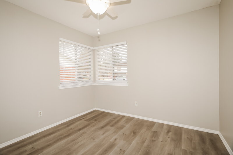 0/Mo, 2502 Loyanne Dr Spring, TX 77373 Bedroom View
