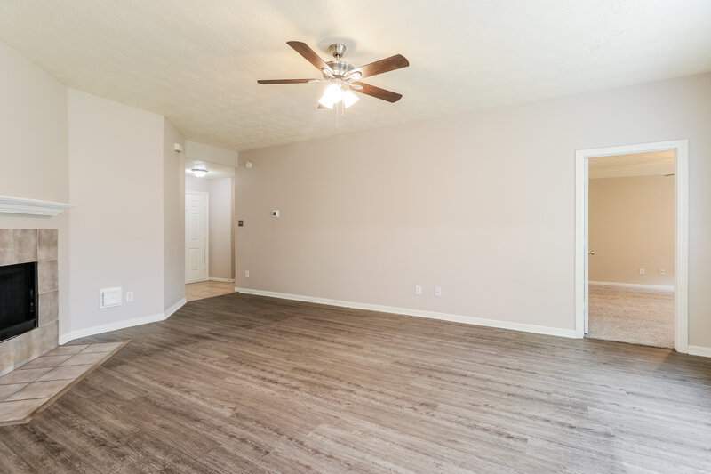 1,780/Mo, 4915 Tealgate Dr Spring, TX 77373 Living Room View 3