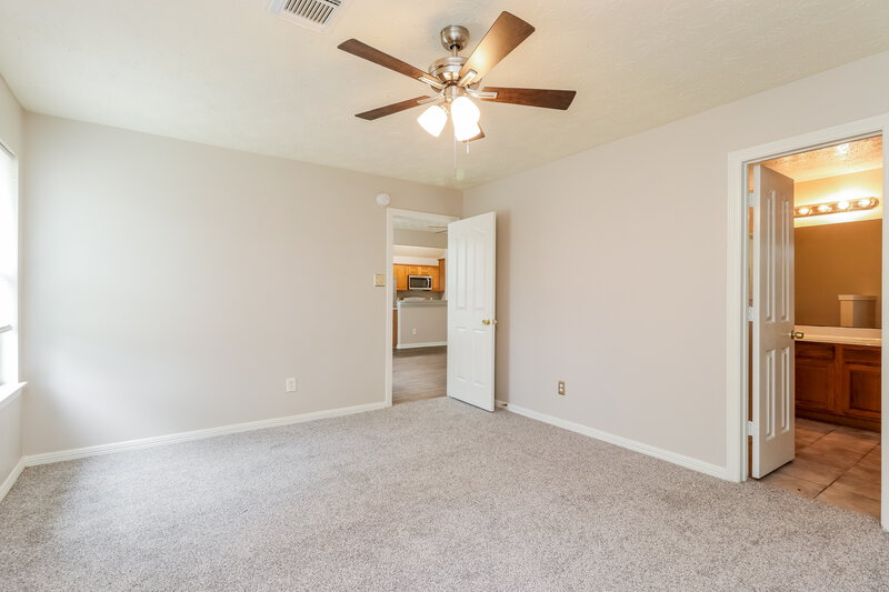 1,780/Mo, 4915 Tealgate Dr Spring, TX 77373 Main Bedroom View 2