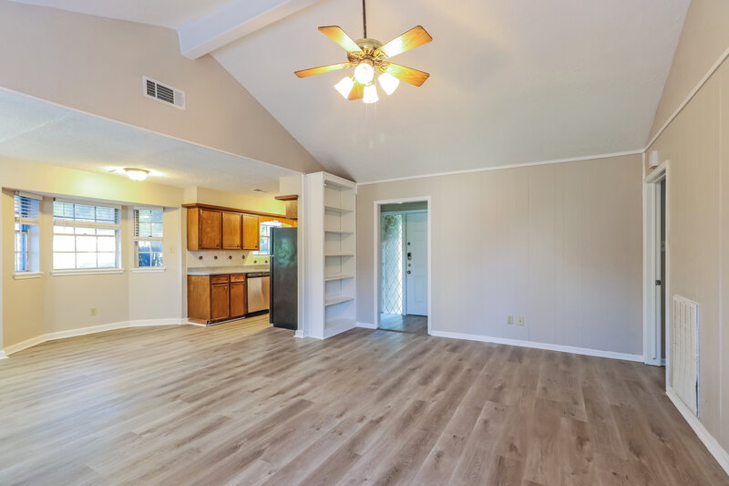 1,575/Mo, 4714 Glendower Dr Spring, TX 77373 Dining Room View 2