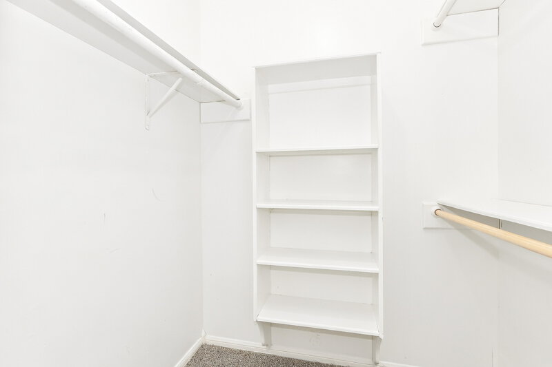 1,545/Mo, 4714 Glendower Dr Spring, TX 77373 Walk In Closet View