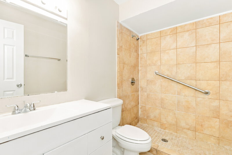 1,545/Mo, 4714 Glendower Dr Spring, TX 77373 Bathroom View