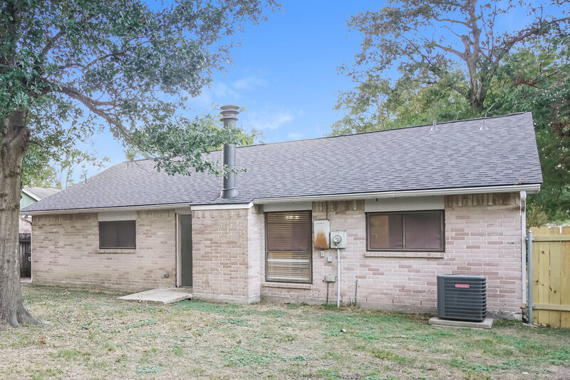 1,710/Mo, 4614 Tealgate Dr Spring, TX 77373 Rear View