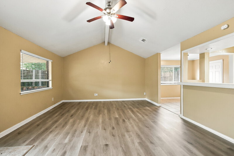 1,695/Mo, 23331 Bayleaf Dr Spring, TX 77373 Living Room View