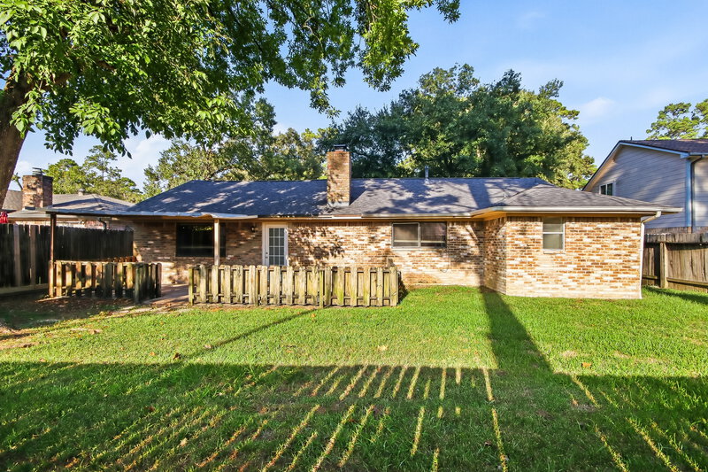 1,695/Mo, 23331 Bayleaf Dr Spring, TX 77373 Rear View
