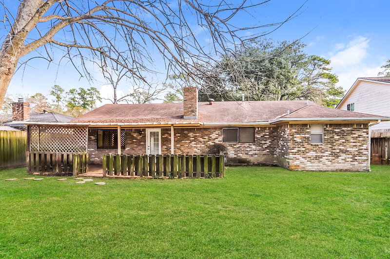 1,855/Mo, 23331 Bayleaf Dr Spring, TX 77373 Rear View 3