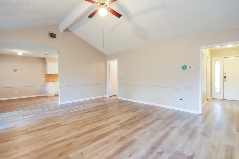 1,885/Mo, 5215 Sweetwind Ln Spring, TX 77373 Living Room View 2
