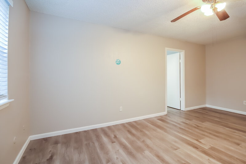 1,885/Mo, 5215 Sweetwind Ln Spring, TX 77373 Main Bedroom View 2