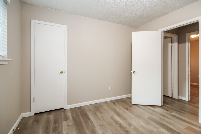 1,885/Mo, 5215 Sweetwind Ln Spring, TX 77373 Bedroom View 2