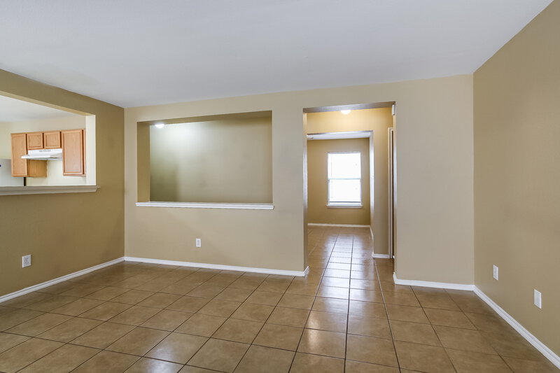 1,795/Mo, 11315 Flying Geese Ln Tomball, TX 77375 Living Room View 3