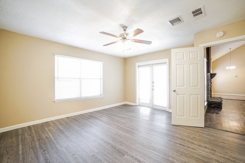 1,840/Mo, 19615 Cotton Creek Dr Tomball, TX 77375 Main Bedroom View