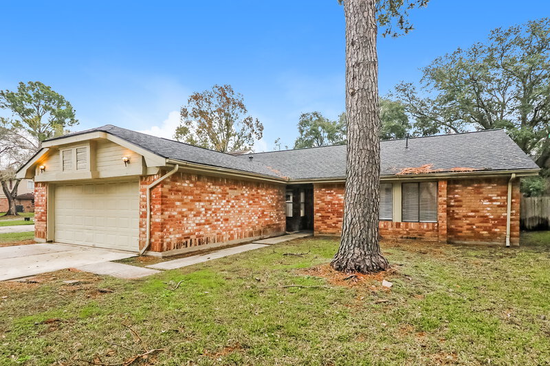 1,945/Mo, 7707 Leafbrook Lane Spring, TX 77379 Front View