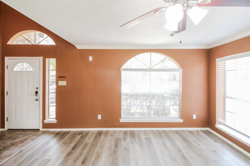 2,280/Mo, 16830 Goodfield Ct Spring, TX 77379 Living Room View