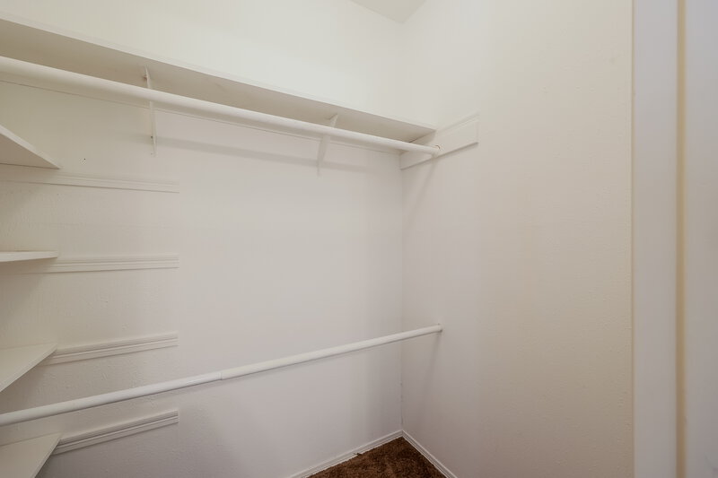 1,950/Mo, 4466 W Cypress Villas Dr Spring, TX 77379 Walk In Closet View