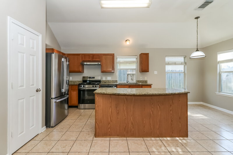 1,960/Mo, 21807 Cascade Hollow Ln Spring, TX 77379 Kitchen View