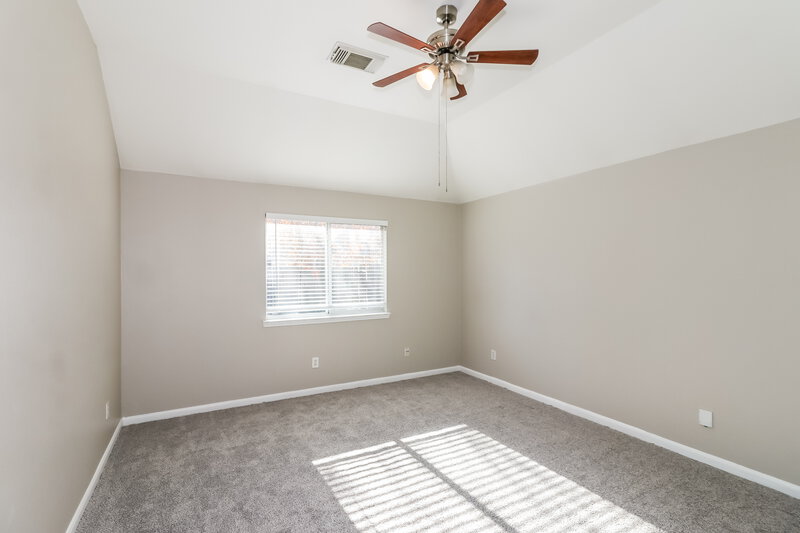 1,960/Mo, 21807 Cascade Hollow Ln Spring, TX 77379 Main Bedroom View