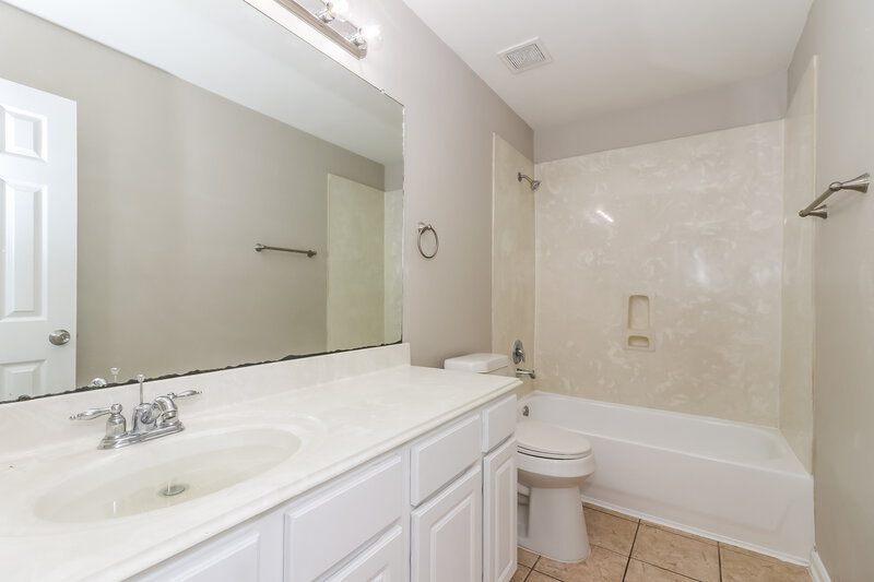 1,960/Mo, 21807 Cascade Hollow Ln Spring, TX 77379 Bathroom View