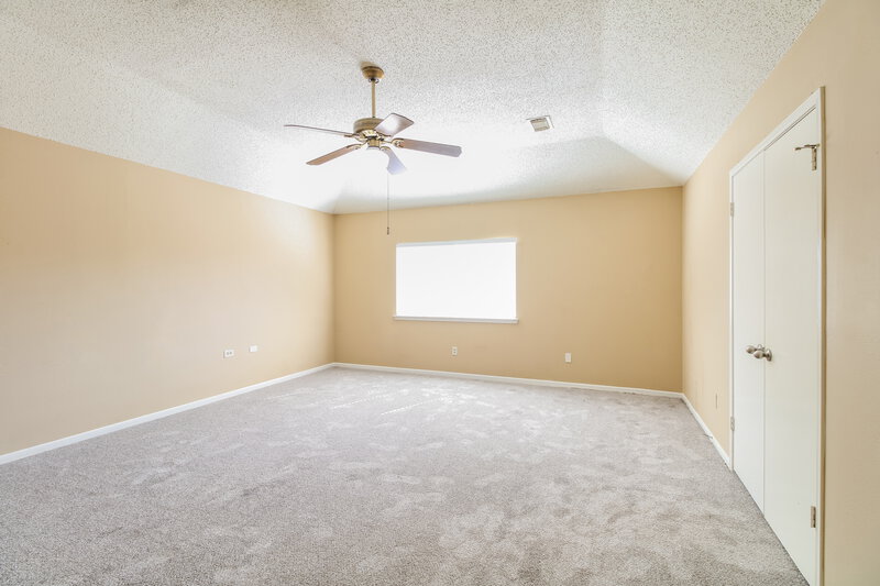 2,310/Mo, 16927 Kettle Creek Dr Spring, TX 77379 Main Bedroom View