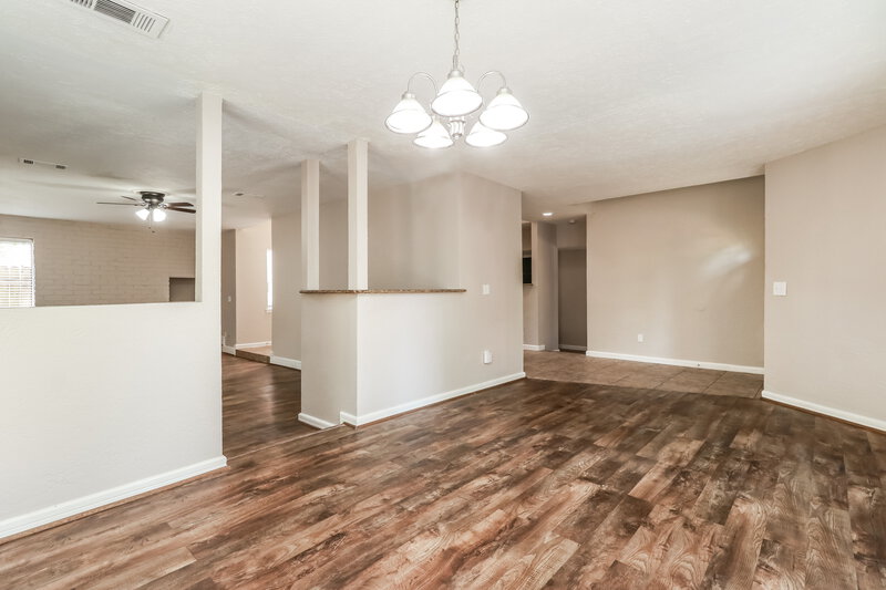 1,705/Mo, 17803 Villa Way Dr Spring, TX 77379 Dining Room View