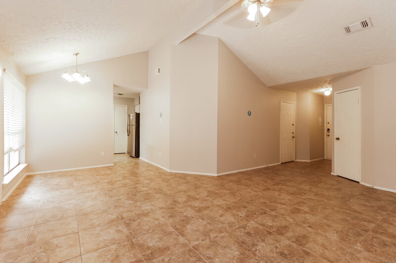 1,660/Mo, 21002 Ironcrest Ln Spring, TX 77388 Living Room View 3
