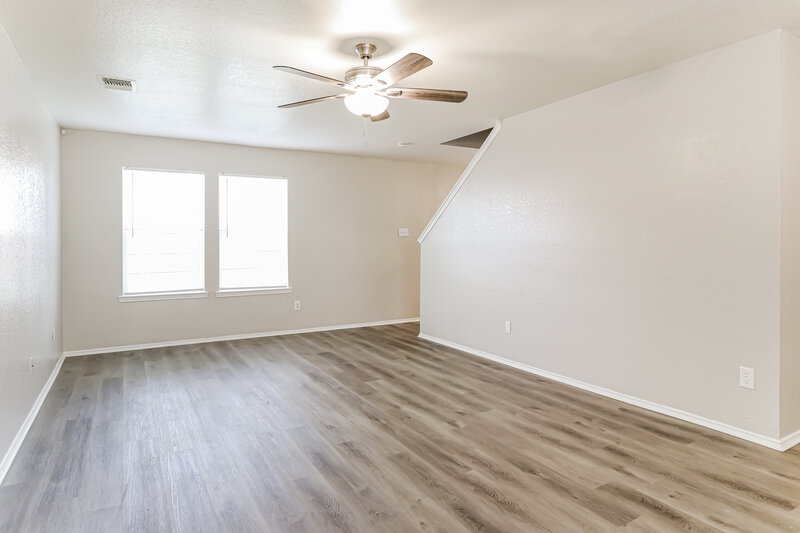 1,795/Mo, 5002 Roth Forest Ln Spring, TX 77389 Living Room View