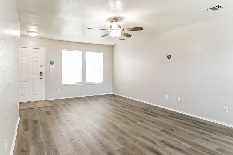 1,795/Mo, 5002 Roth Forest Ln Spring, TX 77389 Living Room View 3