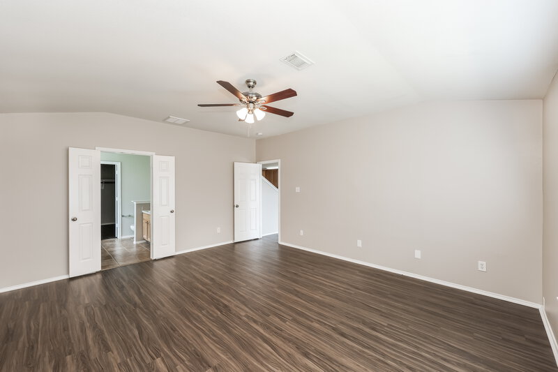 2,345/Mo, 1715 Wooded Acres Dr Humble, TX 77396 Main Bedroom View 2